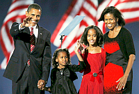 Barack, Sasha, Malia e Michelle, a família que vai ocupar a Casa Branca a partir de janeiro de 2009.  Foto: Reuters