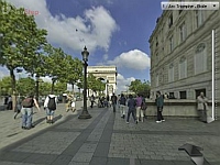 Conhecer a avenida do Champs-Elysées tornou-se possível em um clique de computador.  Foto: www.champselysees.org