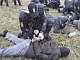 Mais de 260 manifestantes foram presos nas proximidades do Bella Center, onde se realiza a COP-15.Foto: Reuters