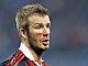 O inglês David Beckham não terá tempo para se recuperar da contusão e participar do Mundial da África do Sul. Foto: Reuters