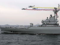 2009年4月23日,中国海军在青岛举行海上大阅兵庆祝建军60周年.路透社