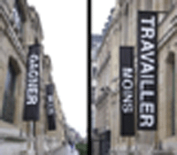 2010年2月，高小兰引发“艺术审查”争议的作品一度被撤下后，又重新被挂回巴黎国立艺术学院的外墙。