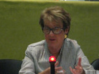 Joëlle Timsit während einer Debatte des Europaforums Luxembourg zum Berliner Mauerfall.(Foto: Europaforum Luxembourg) 