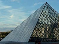 Die Louvre-Pyramide. © Arte Video