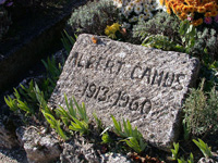 Albert Camus Grab in Lourmarin.Photo: Wikimedia Commons/Walter Popp