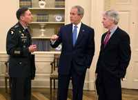 U.S. President George Bush with General Petraeus and U.S Ambassador to Iraq Ryan Crocker(Photo : Reuters)