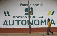 A pro-autonomy sign in Guarayos, south of Santa Cruz.Photo: Reuters