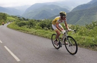 Riccardo Ricco on the road to being caught doping (Photo: Reuters)