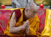 The Dalai Lama in Evry yesterday(Photo: Reuters)