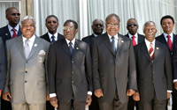 Zambien Levy Mwanawasa alongside the presidents of Zimbabwe, Namibia and South Africa at SADC summit 2007(Photo: AFP)