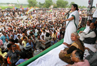 Mamata Banerjee speaks at the rally(Photo: Reuters)