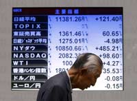 A board shows economic indices in Japan(Photo: Reuters)