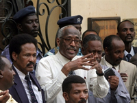 Sudanese lawyers protesting in July this year against the request for an ICC arrest warrent against President al-Beshir( Photo: AFP )