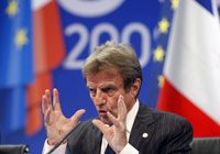 Kouchner speaks in Marseile after the EU ministers meeting(Credit: Reuters)