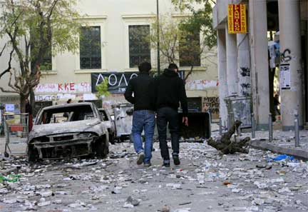 An Athens street covered in stones after Sunday's riots(Photo: Reuters)