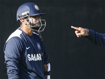 India's Rahul Dravid during a training session in Mohali.(Credit: Reuters)
