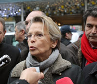 Interior Minister Michèle Alliot-Marie at the Printemps store where dynamite was found on Tuesday(Photo: AFP)