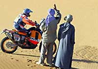 In the desert during the 2005 race(Photo: AFP)