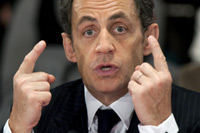 Sarkozy meets officials and unemployed people on Tuesday(Photo: Reuters)