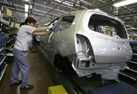 A Renault Twingo on the production line in Novo Mesto, Slovenia(Photo: AFP)
