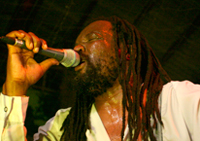 Lucky Dube performs at a concert in Lagos, Nigeria(Photo: Reuters)