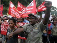 Demonstrations in Jayapura on 24 March 2009(Photo: Reuters)