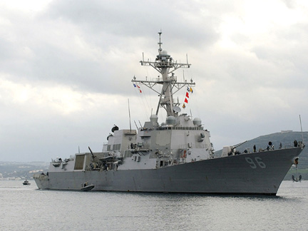 The U.S. Navy destroyer Bainbridge, in 2008. The Bainbridge arrived before dawn on Thursday off the Somali coast.(Photo: Reuters)
