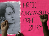 Aung San Suu Kyi's supporters demonstrate in Kuala Lampur, Malaysia, 15 May 2009.(Photo: Reuters)