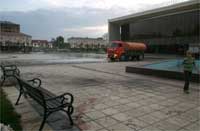 The square in Grozny where the suicide bomb exploded, 26 July 2009(Photo: Reuters)