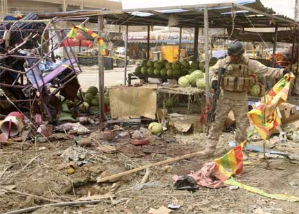 A market bombed in Baghdad's Sadr city, 21 July 2009(Photo: Reuters)
