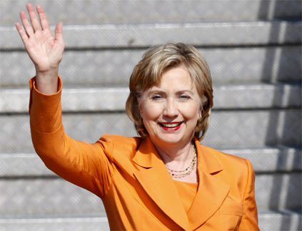 Hillary Clinton arrives at Don Muang International airport (Bangkok) 21 July 2009(Photo: Reuters)