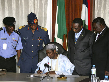 Nigeria's President Umaru Yar'Adua an amnesty package for gunmen in the Niger Delta in late June 25(Photo: Reuters)