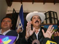 Deposed Honduran president Manuel Zelaya speaks to the press on 19 July in Managua (Photo: Reuters)