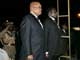 Zimbabwe President Robert Mugabe (R) and his South African counterpart Jacob Zuma wait before inspecting a guard of honour at Harare international Airport, August 27 2009(Photo: Reuters)