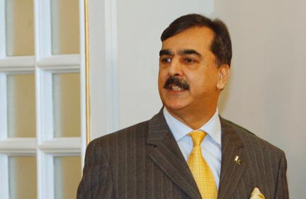 Pakistan media say Prime Minister Yousaf Raza Gilani has ordered an enquiry.(Photo: Reuters)