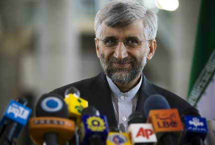 Iran's chief nuclear negotiator Saeed Jalili speaks with journalists(Photo: Reuters)