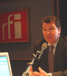 Xavier Darcos, French Labour Minister is set to tackle work-stress-related suicides.(Photo: Marc Verney/RFI/2005)
