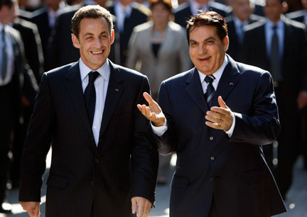 Tunisian President Zine El Abidine Ben Ali meets with French President Nicolas Sarkozy in Tunis last year(Photo: Reuters)