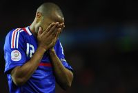 Regrets? Thierry Henry feels the pressure(Photo: Reuters)