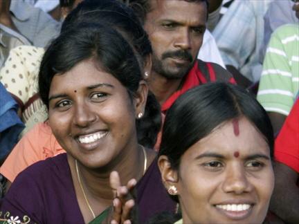 Displaced Tamils react to the news that they can leave the internment camp in Vavuniya(Photo: Reuters)