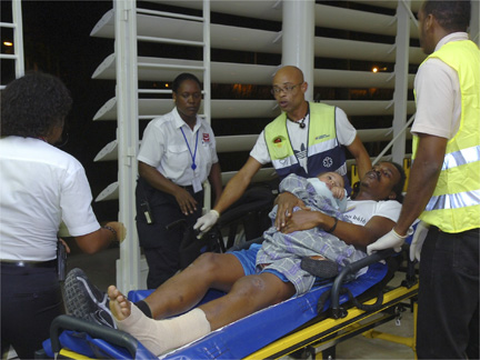 Haiti earthquake survivors arrive on the French Caribbean island of Guadeloupe on 14 January, 2010(Photo: Reuters)