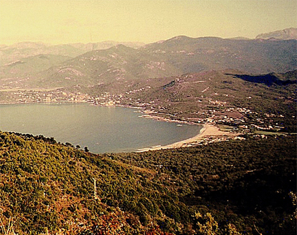 Paragnano in Corsica(Photo: <a href="http://www.flickr.com/photos/jaumemeneses/1970101537/">Jaume Meneses</a>