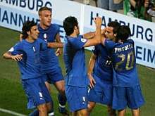 Solitario gol italiano para un triste empate.DR