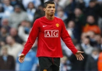 Cristiano Rolando, favorito para obtener el Balón de Oro 2008.Foto: Reuters