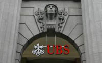 Fachada del UBS, primer banco suizo, en Zurich.Reuters