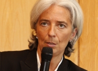 La ministra de Finanzas, Christine Lagarde, estaría preparando una ley para limitar las remuneraciones de los directivos empresariales.Foto: Reuters