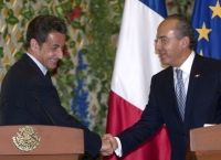 Los presidentes francés y mexicano, Nicolas Sarkozy y Felipe Calderón, durante una reunión comercial en México.Foto: Reuters