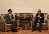 El presidente sirio Bachar al-Assad se reunió el 20 de enero con el enviado especial de EE.UU. para Oriente Medio, George Mitchell.Foto: Reuters.