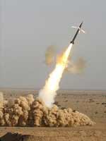 پرتاب آزمایشی موشک های شهاب سه توسط ایران.(عکس: ایسنا)
