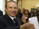Abdelaziz Bouteflika est réélu 

		Photo : AFP